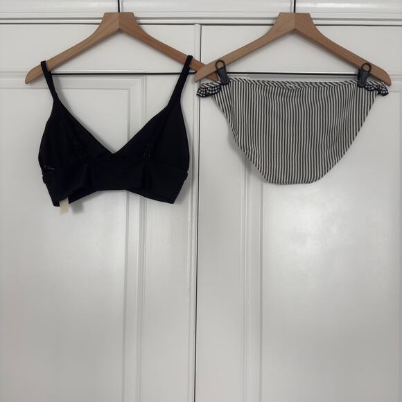 Aerie Bikini Swimsuit Set Triangle Top Striped Ruffle Bottom Black White Padding - Picture 2 of 16